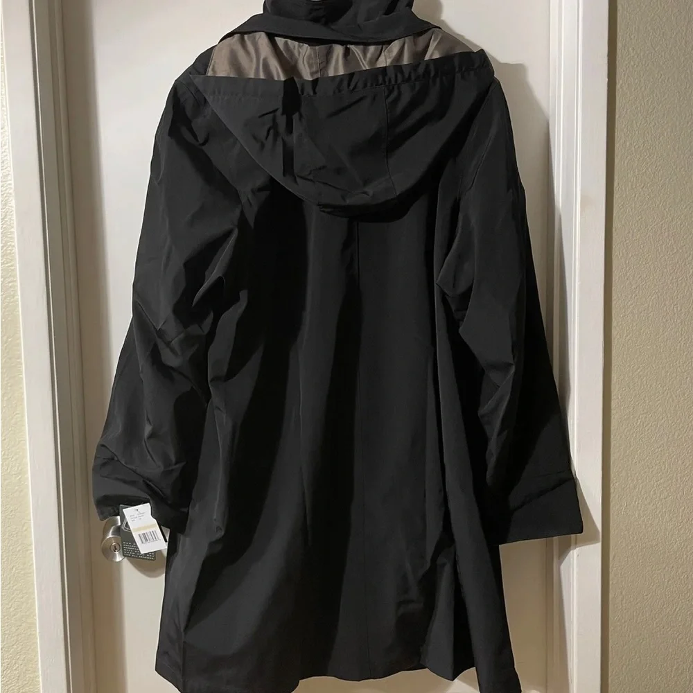 GALLERY Hooded Raincoat with Liner Black - Picture 6 of 12